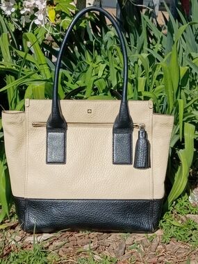 kate spade New York Tote Buttermilk and Black Leather Two-Tone Pebbled Leather